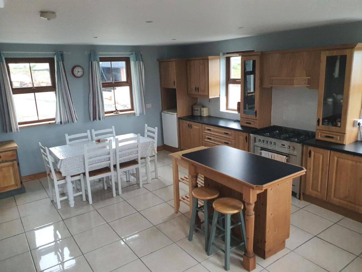 Murphys Irish Farmhouse Tralee Bagian luar foto